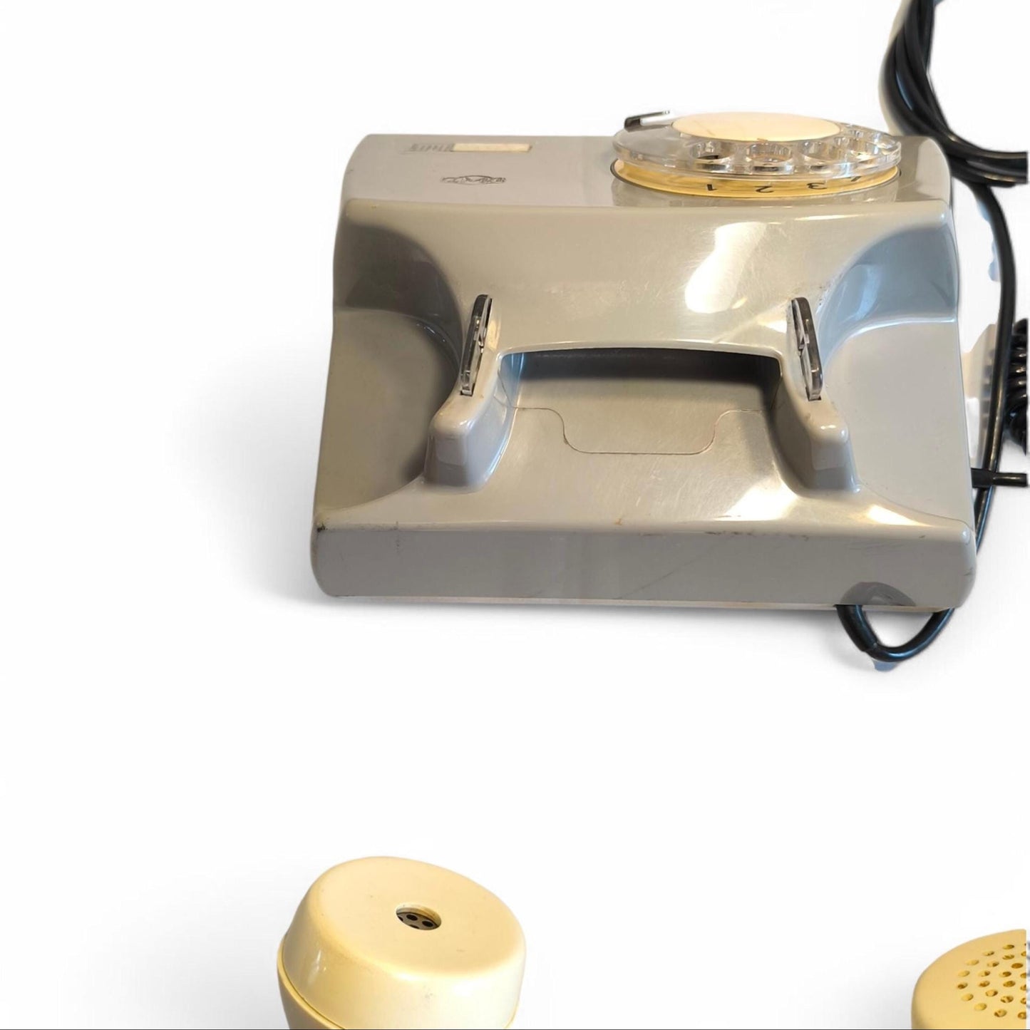 Gray & White Fixed-Line Analog Rotary Phone – Telkom RWT Aster 72 (1980)