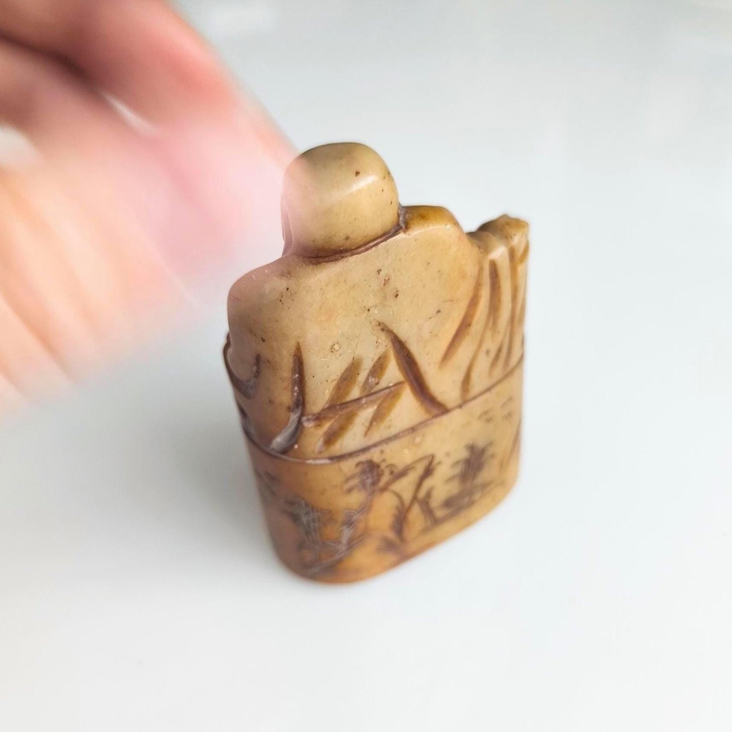 Handmade Brown Stone Sitting Budha Figure Stamp with Dragon and Phoenix, 1970