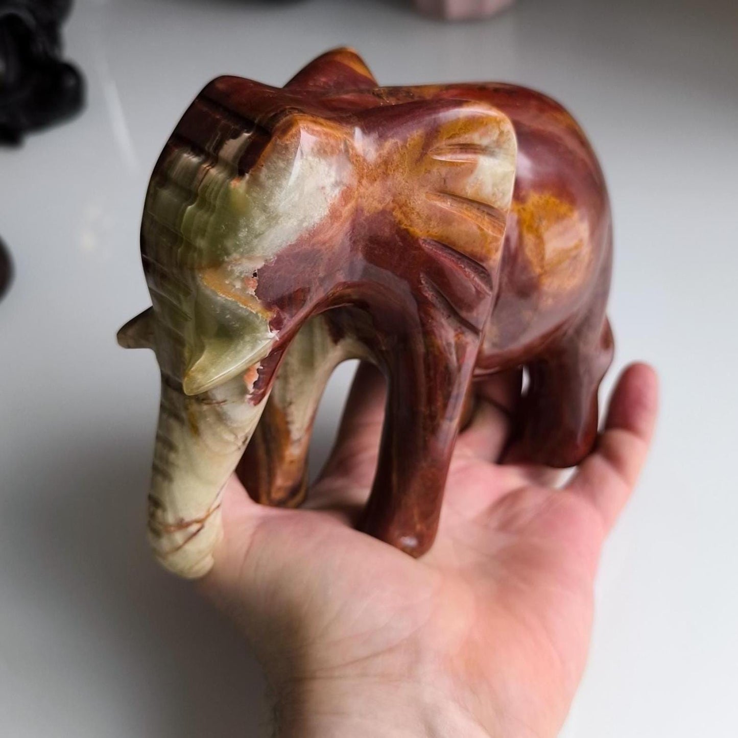 Vintage Handcrafted Onyx Elephant Sculpture, Brown & Green Stone, 16 cm, 1980s