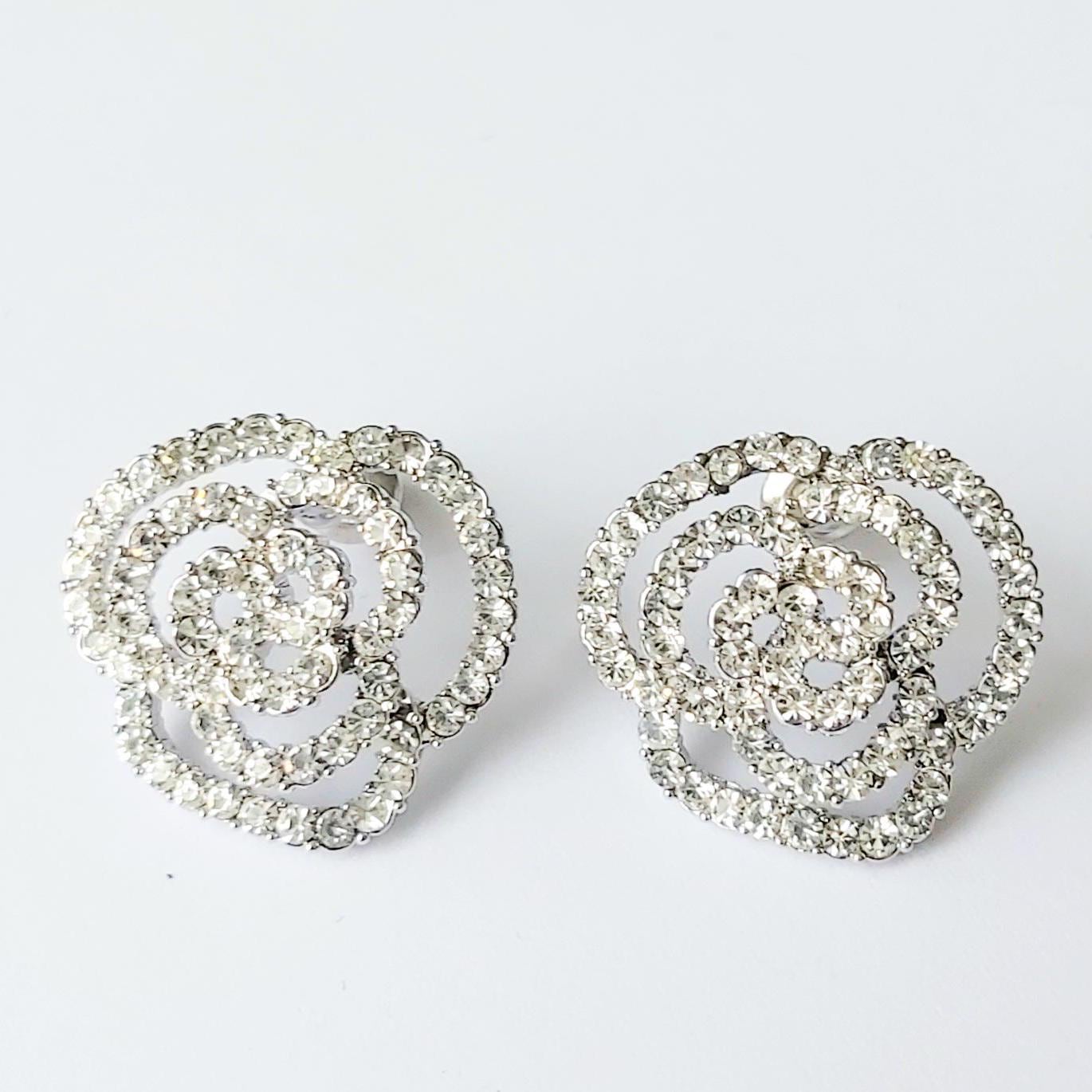 Pair of Vintage 2000s Silver-Tone 14K Gold-Plated Flower Stud Earrings with Crystals