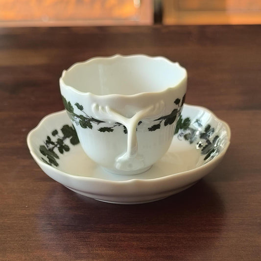 Meissen Porcelain Demitasse Set Espresso/Tea Cup & Saucer Green Vine Pattern with Scalloped Edge