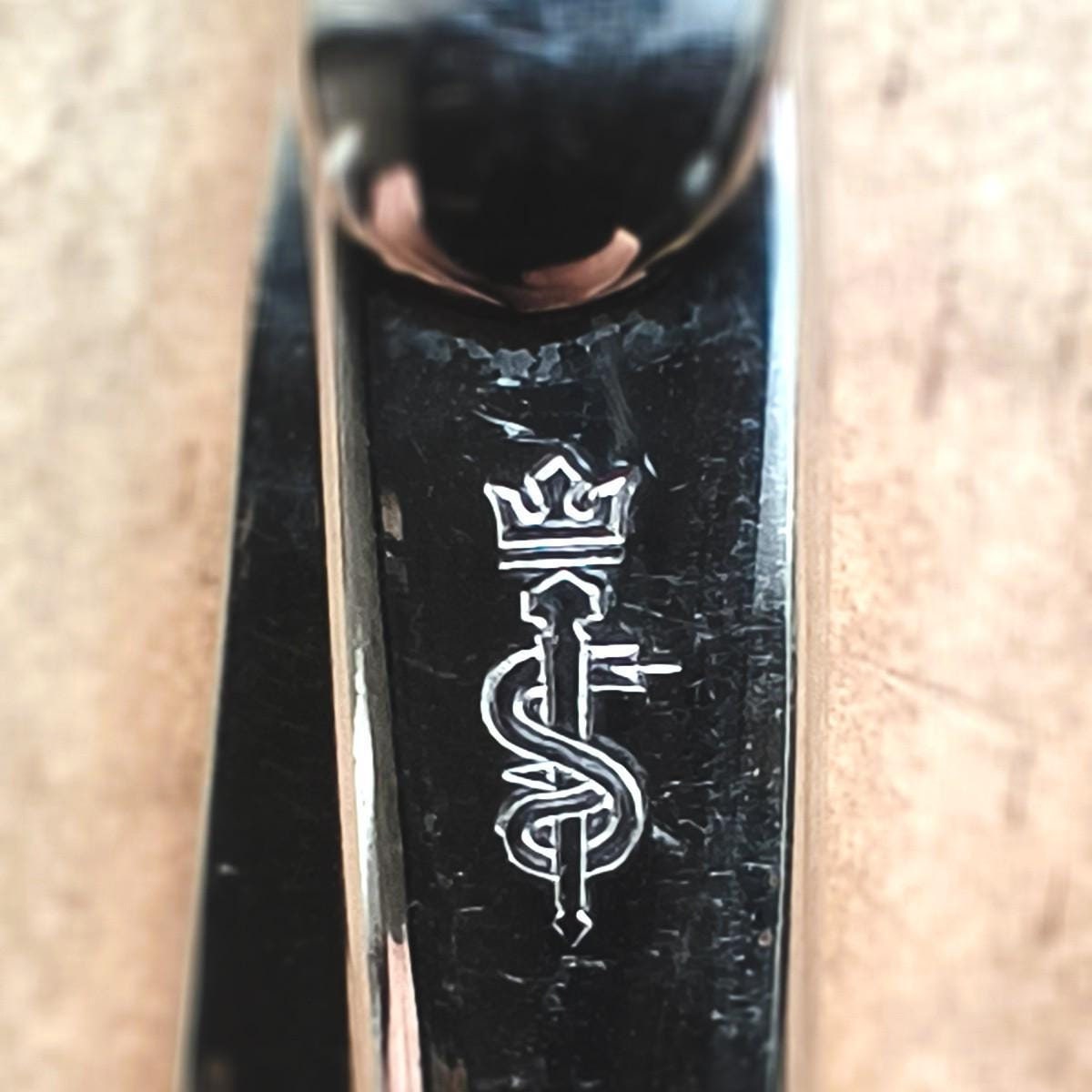 Vintage Steel Medical Gynecological Clamp Tool No. 30 – Authentic Surgical Instrument 1960s