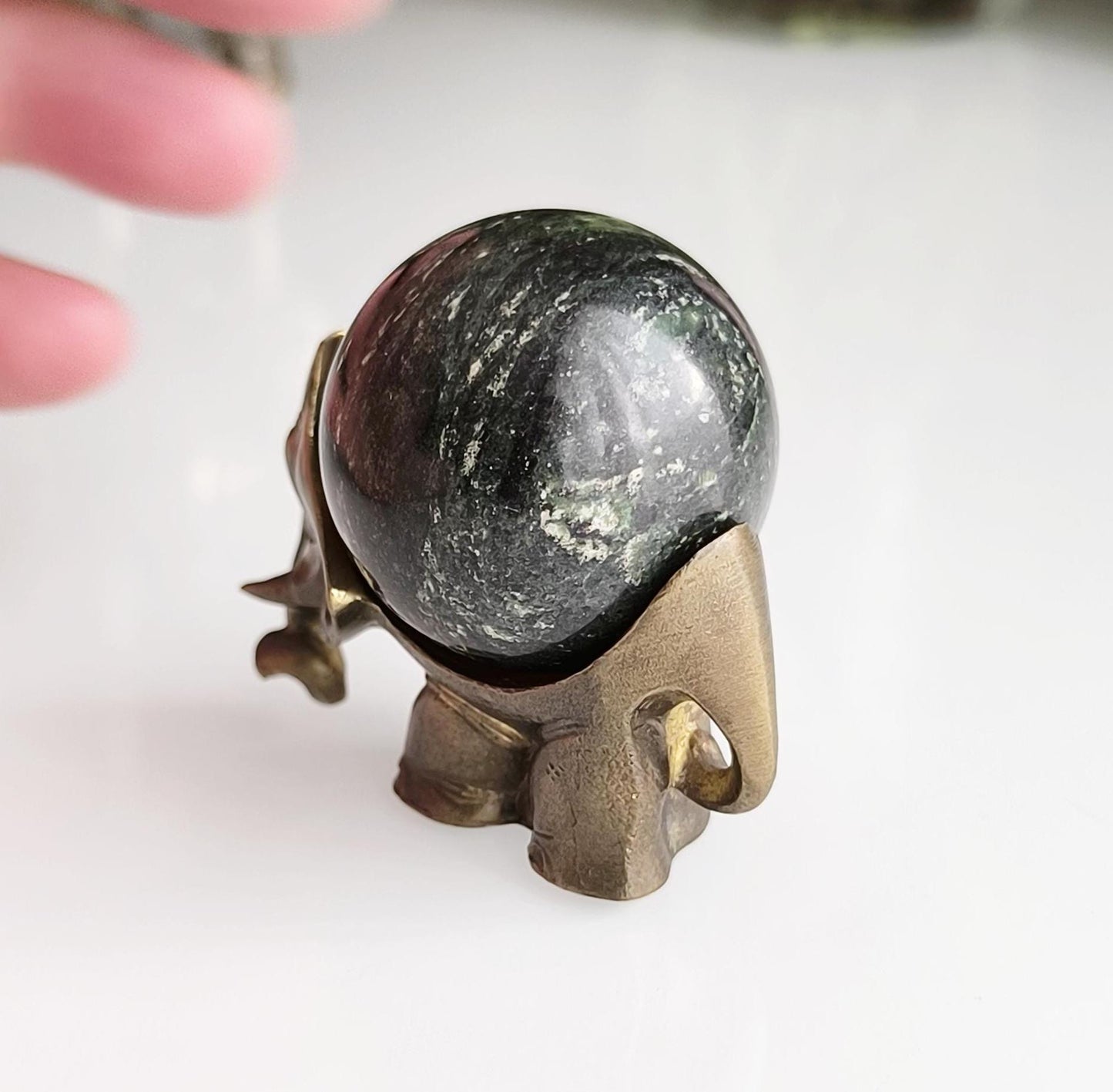 Small Bronze Asian Elephant Statue with Esoteric Black Stone, 1980s