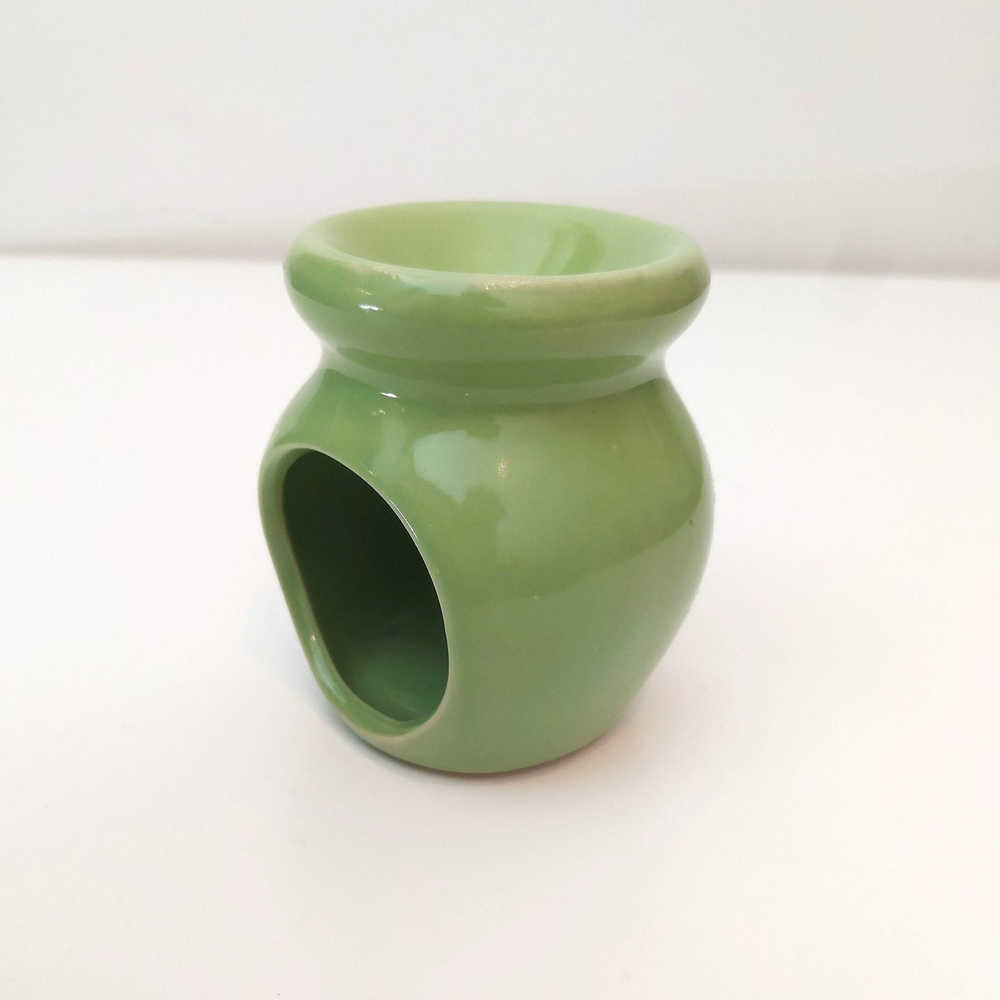 Vintage Green Ceramic Oil Burner: Tea Light Wax Melt Aroma Therapy