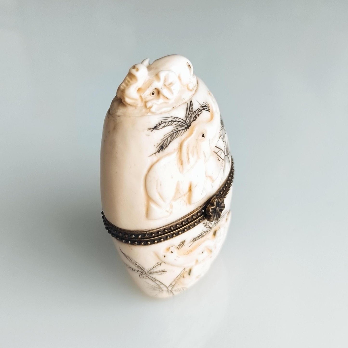 Elephant Trinket Box, White Stone Brass Inlay 1960s