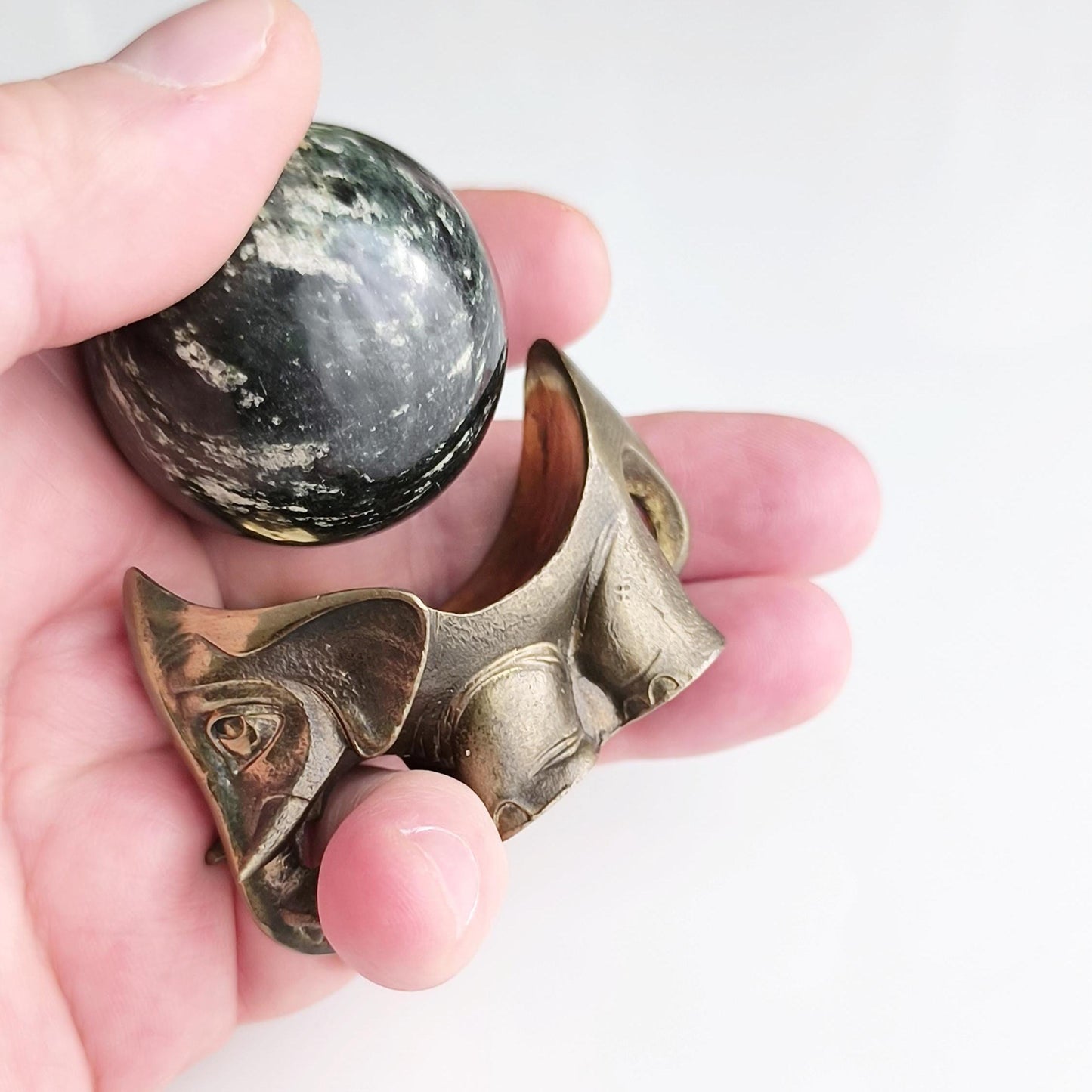 Small Bronze Asian Elephant Statue with Esoteric Black Stone, 1980s