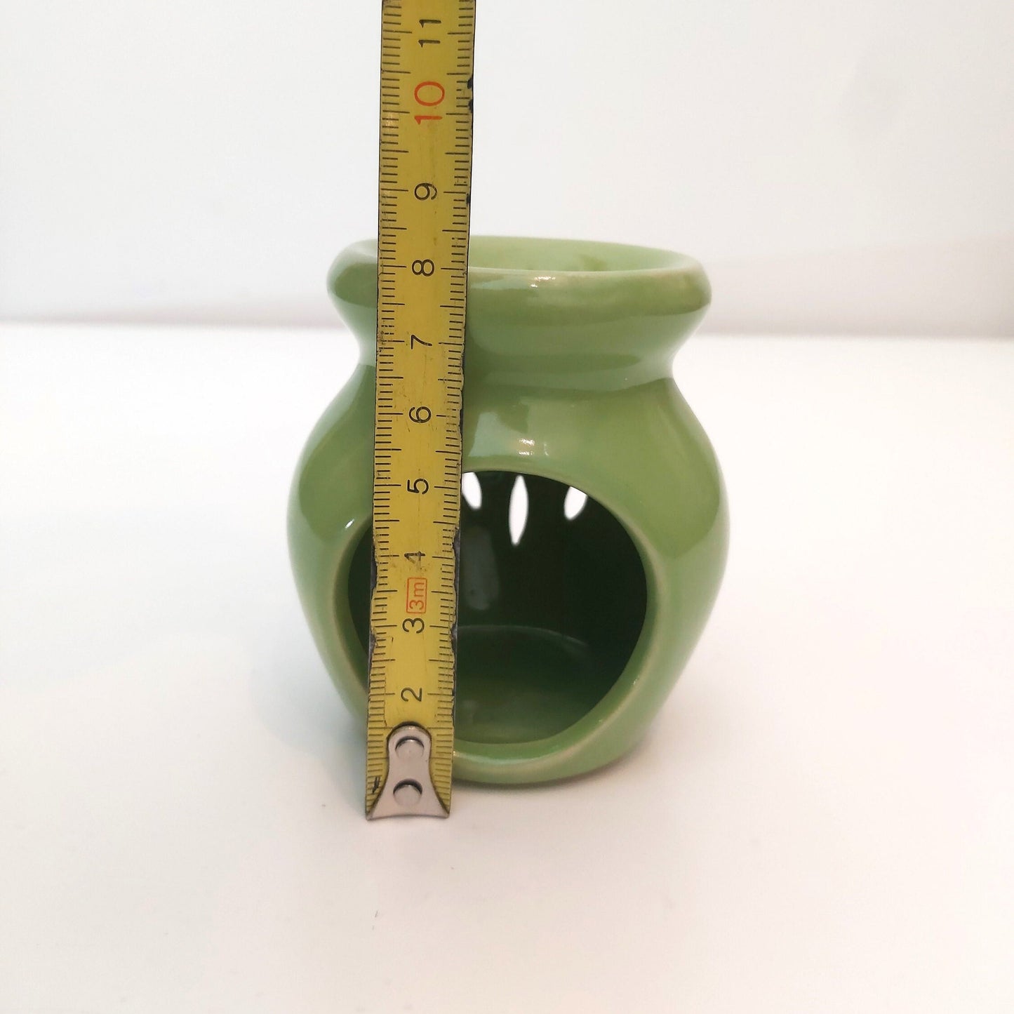 Vintage Green Ceramic Oil Burner: Tea Light Wax Melt Aroma Therapy