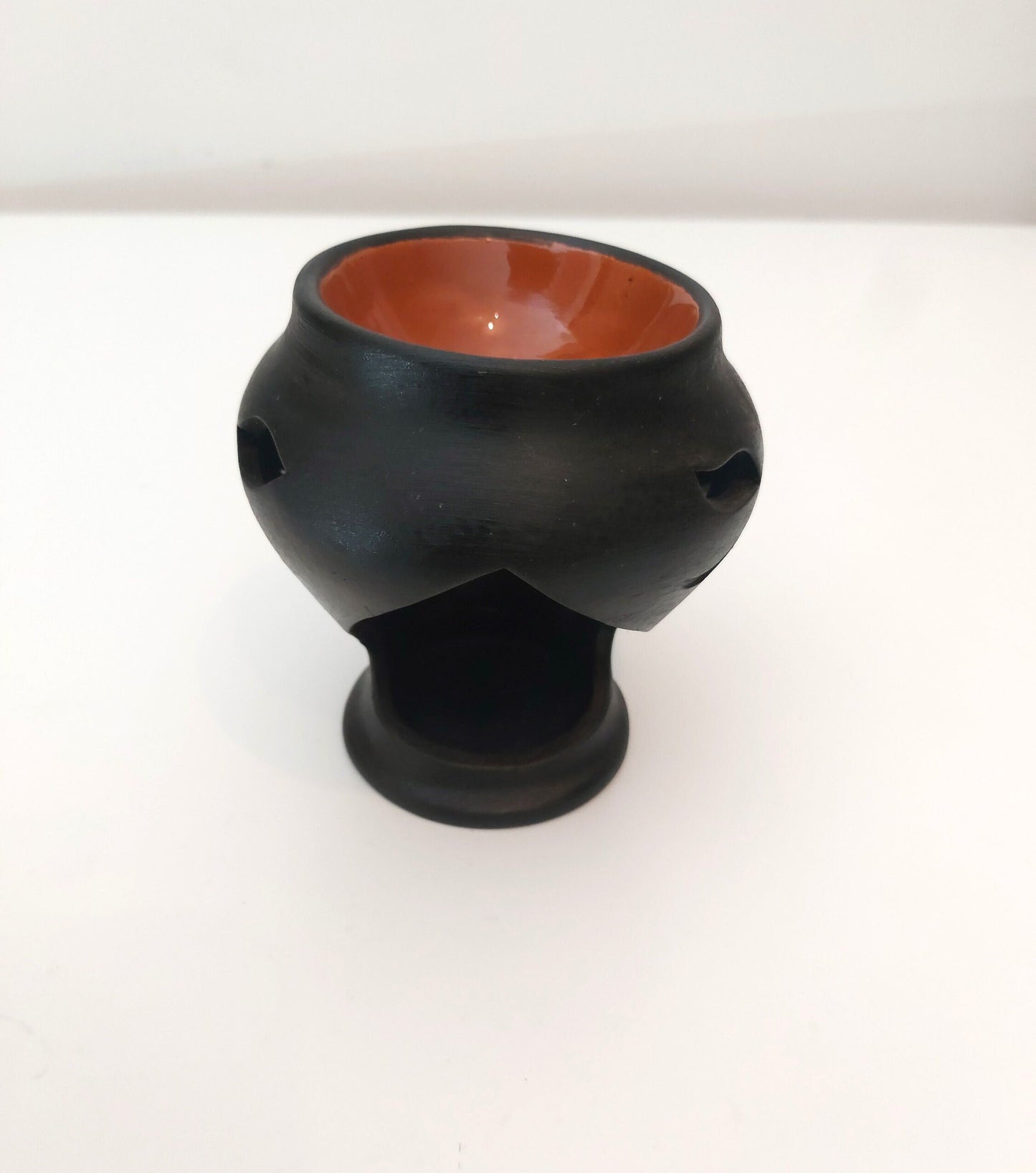 Vintage Black Matte Ceramic Oil Burner: Tea Light Wax Warmer