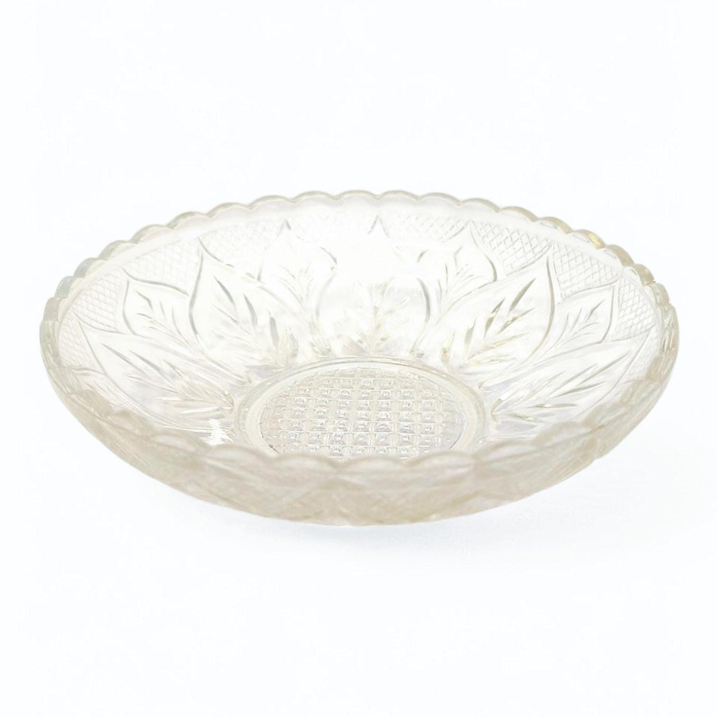 Ribbed Crystal Glass Bowl: Salad, Fruit, Candy Dish