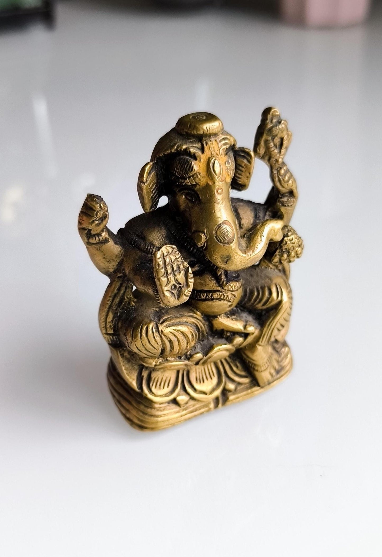 Collectible Bronze Ganesha Statue, Vintage Hindu Elephant God Figurine, 1980s