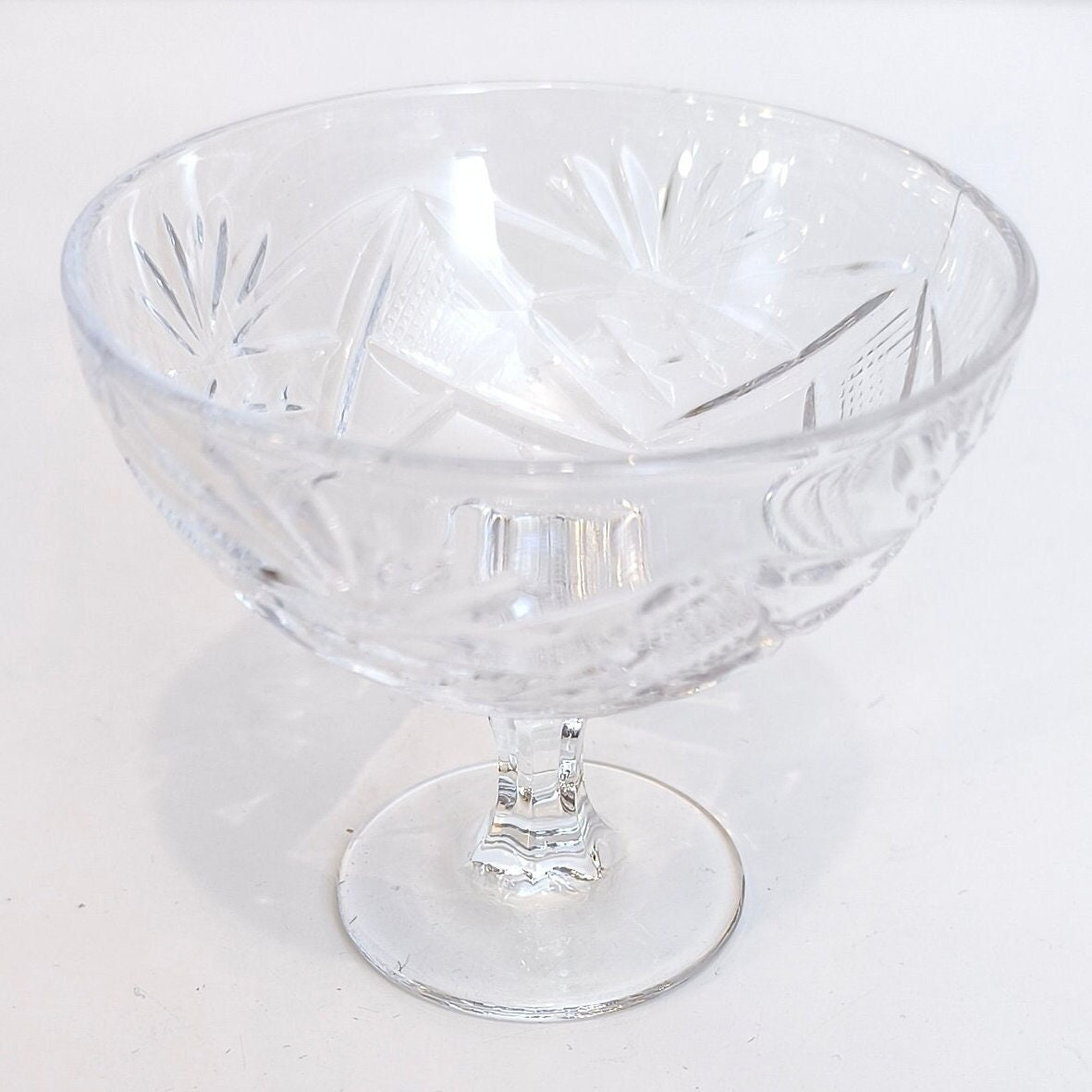 Set of 4 Sparkling Wine Glasses. Vintage Ice Cream Cups. Pressed Glass Crystal Dessert Cups, Made in Soviet Union, 1970s