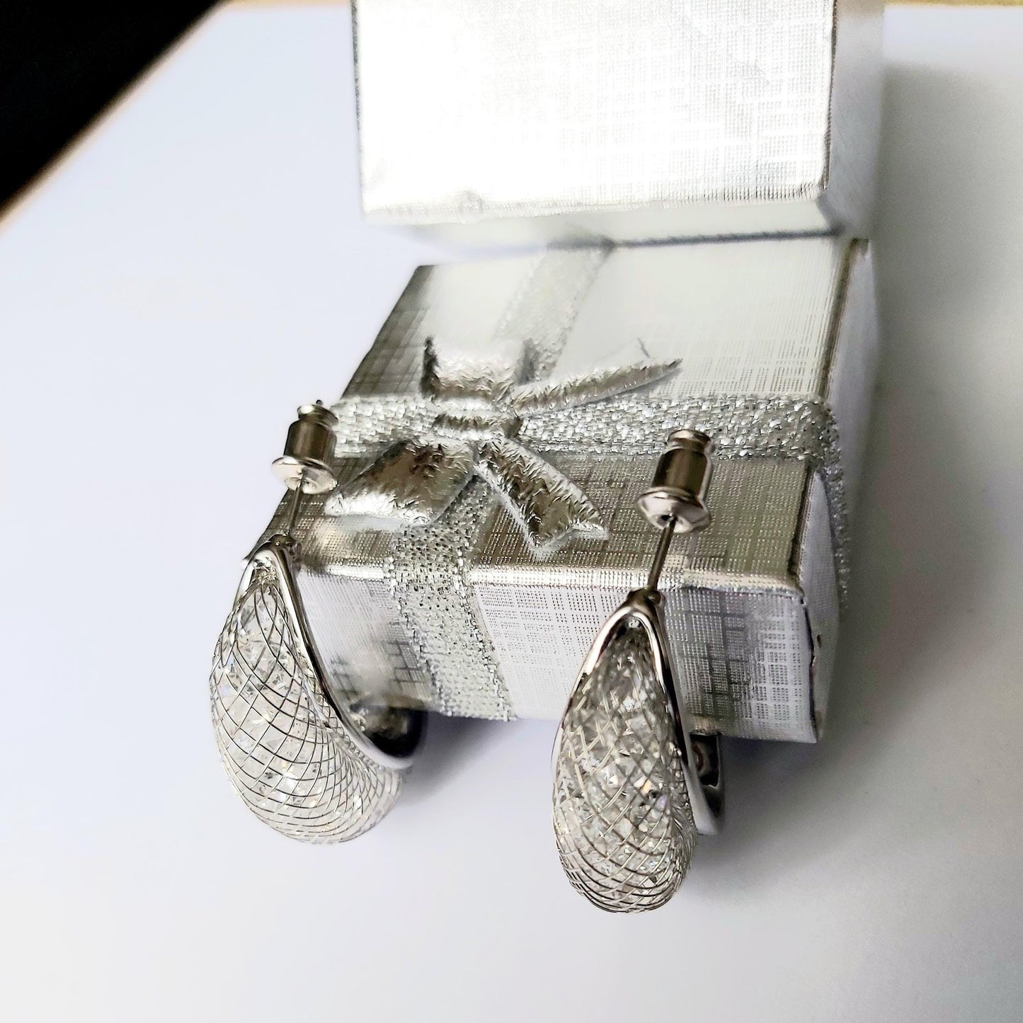 Vintage 2000s Silver-Tone 14K Gold-Plated Crystal Stud Earrings Pair