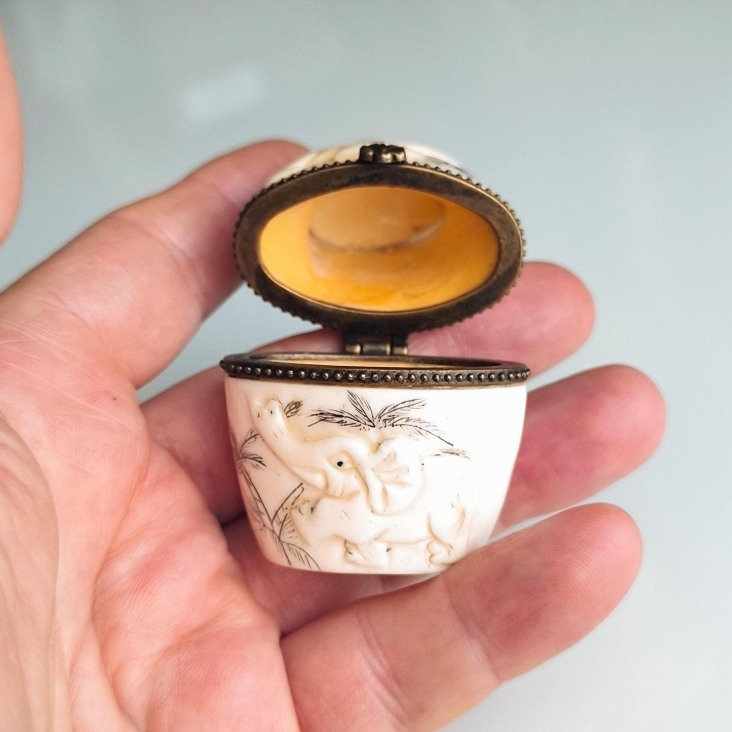 Elephant Trinket Box, White Stone Brass Inlay 1960s