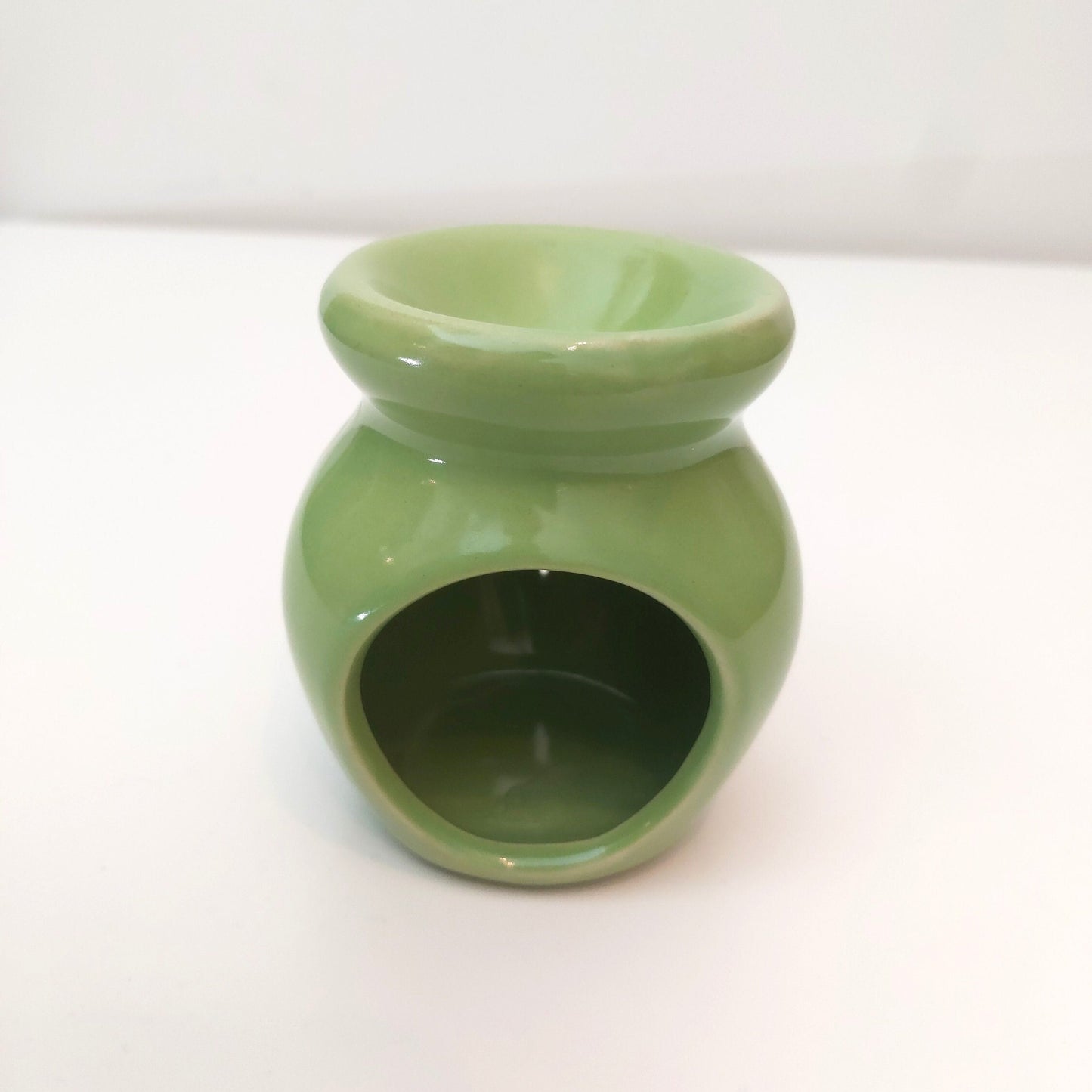 Vintage Green Ceramic Oil Burner: Tea Light Wax Melt Aroma Therapy