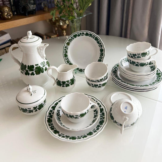 Meissen Porcelain Coffee Service Vine Leaves 21 Piece Set