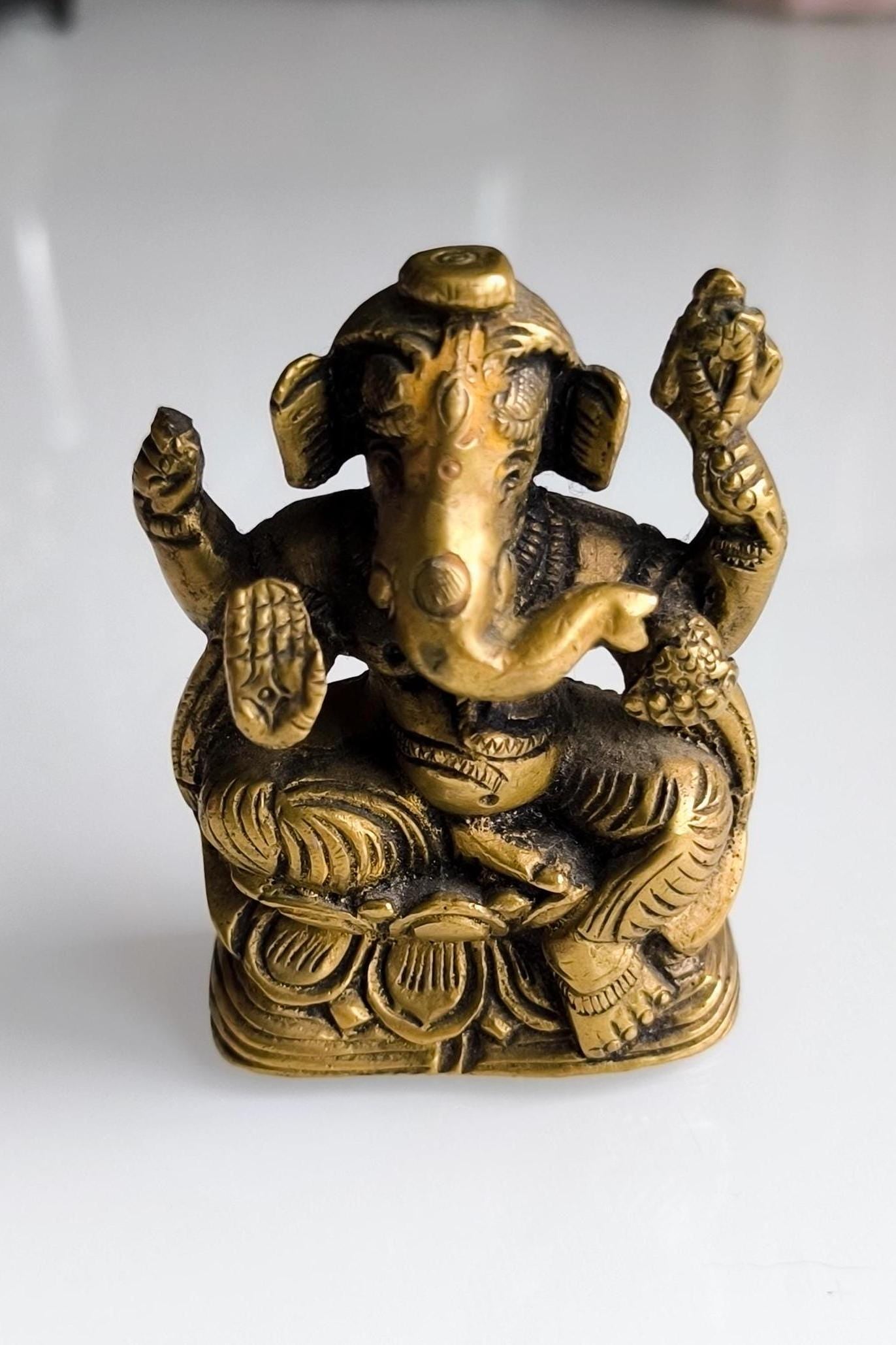 Collectible Bronze Ganesha Statue, Vintage Hindu Elephant God Figurine, 1980s