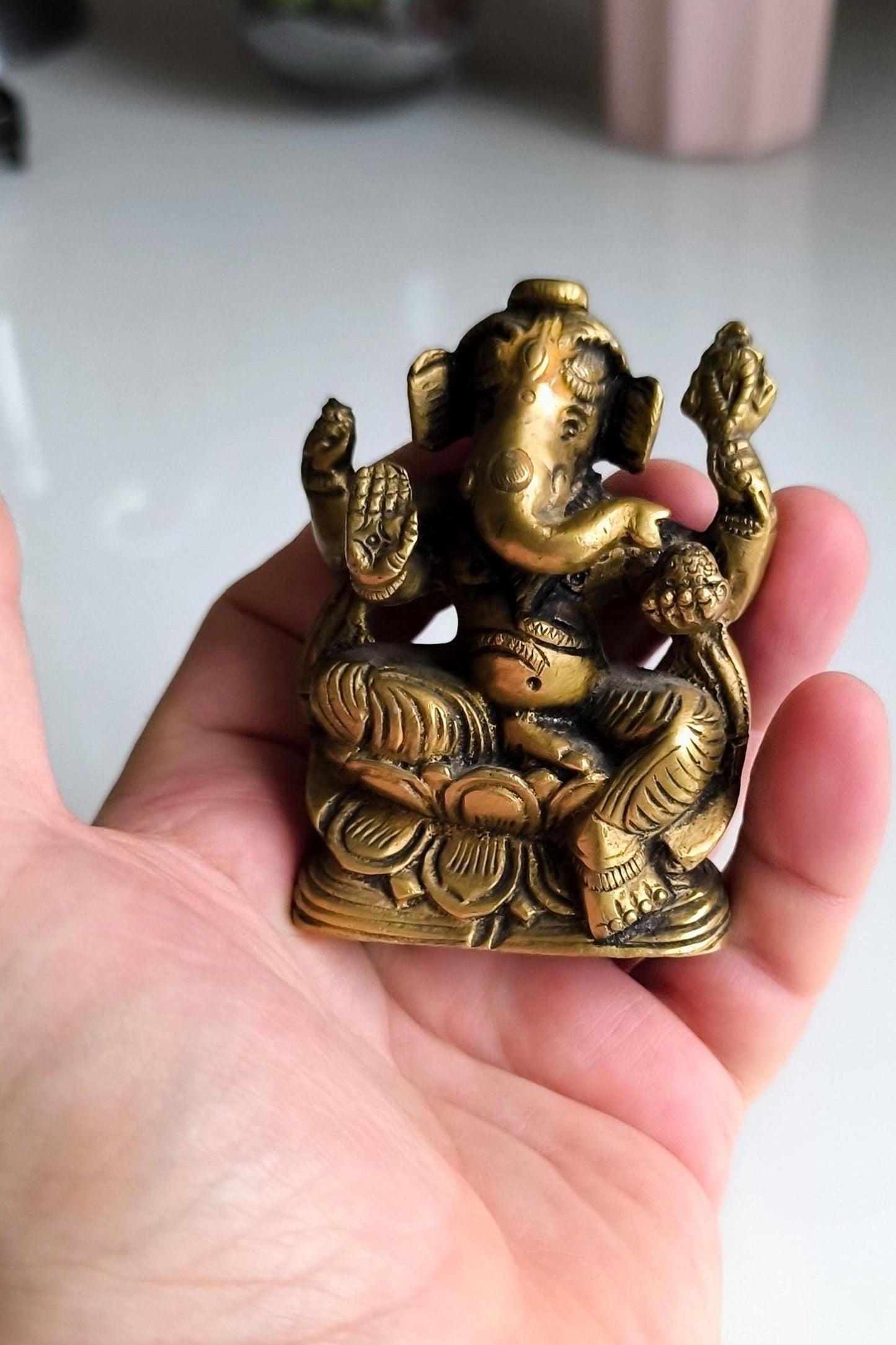 Collectible Bronze Ganesha Statue, Vintage Hindu Elephant God Figurine, 1980s